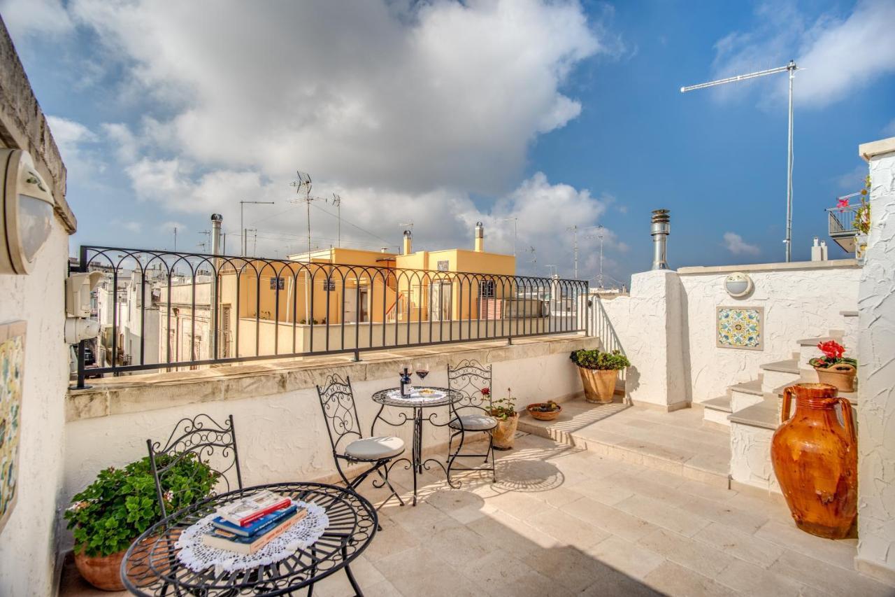 Bed and Breakfast Palazzo Stunis - Dimora Di Charme Остуни Экстерьер фото