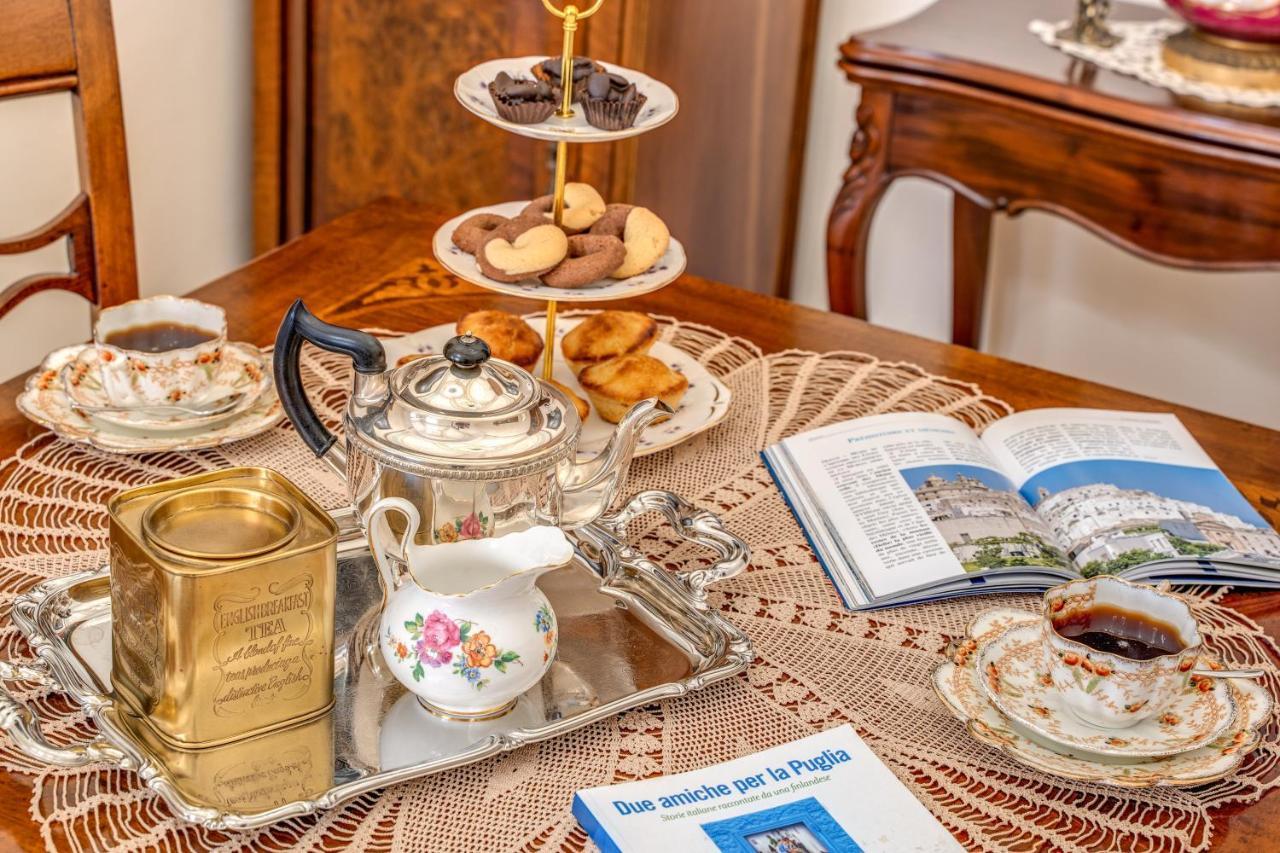 Bed and Breakfast Palazzo Stunis - Dimora Di Charme Остуни Экстерьер фото
