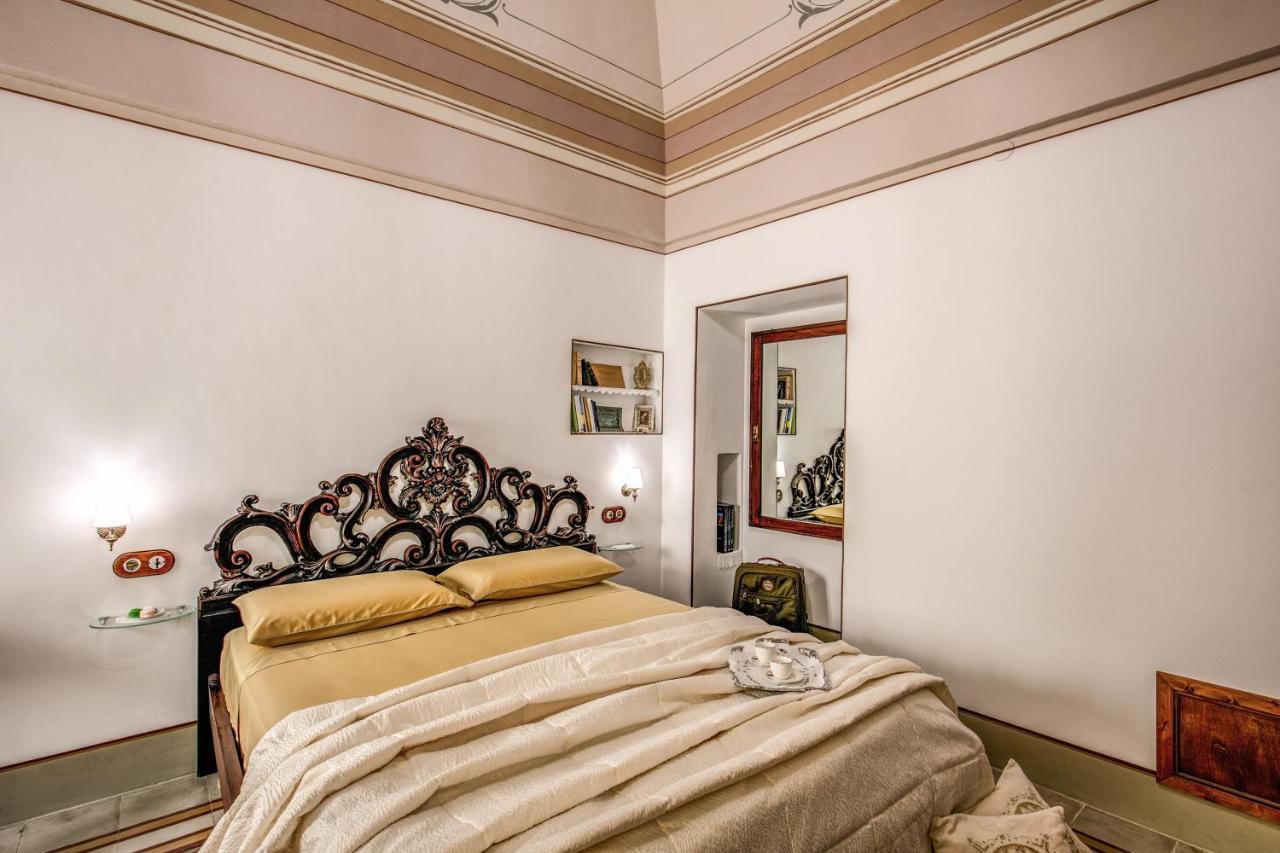 Bed and Breakfast Palazzo Stunis - Dimora Di Charme Остуни Экстерьер фото