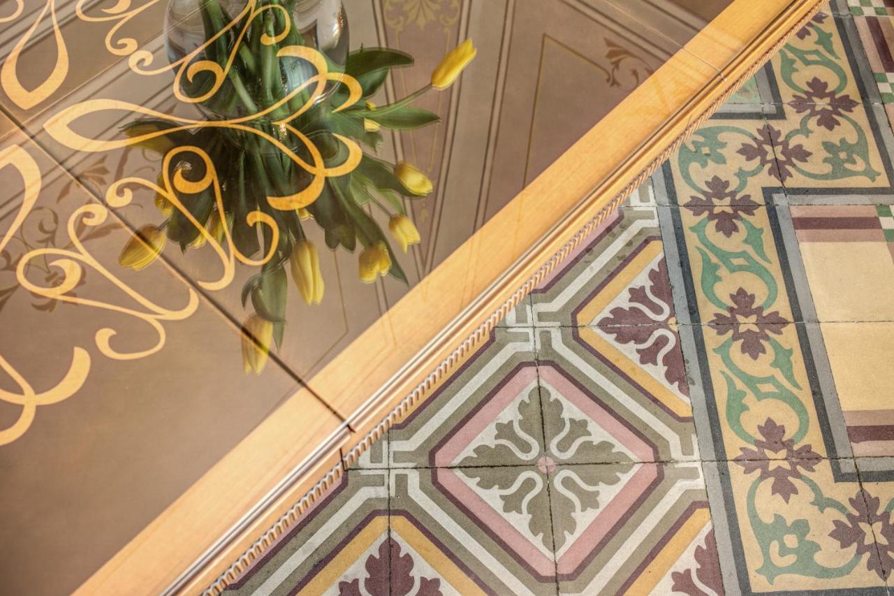 Bed and Breakfast Palazzo Stunis - Dimora Di Charme Остуни Экстерьер фото